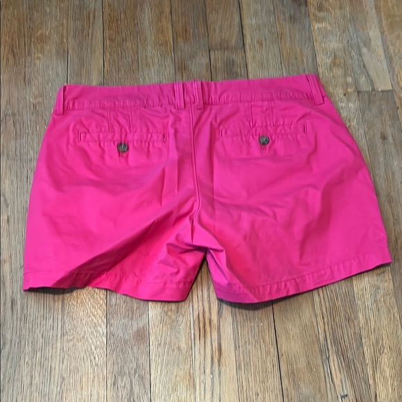 Old Navy Women's Bright Pink Shorts size 6 with 4” inseam - Picture 3 of 8